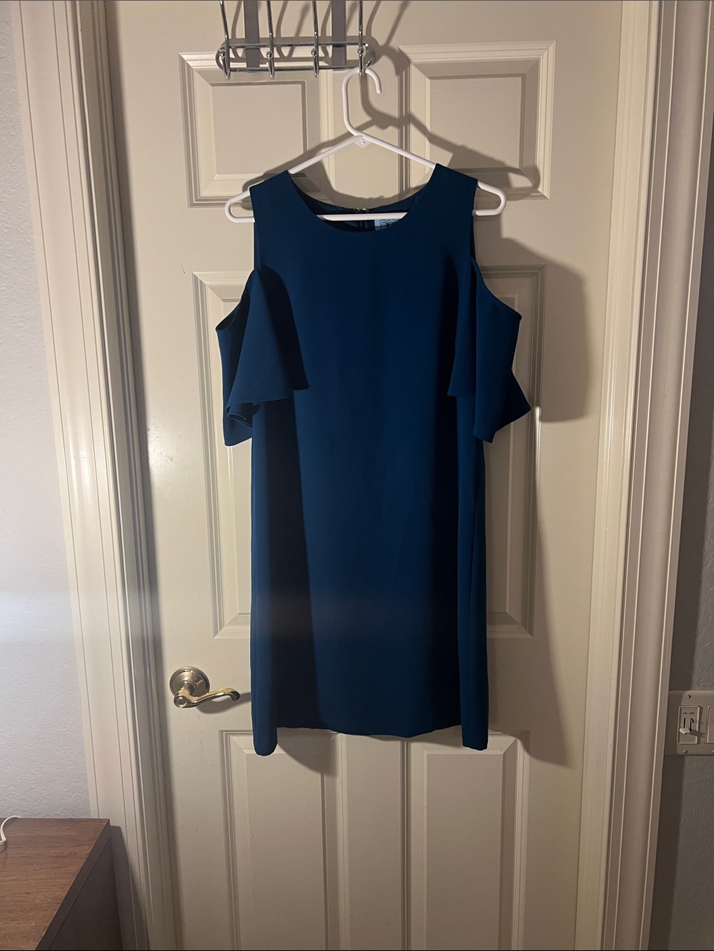 CeCe Cold-Shoulder Shift Dress in Teal Blue